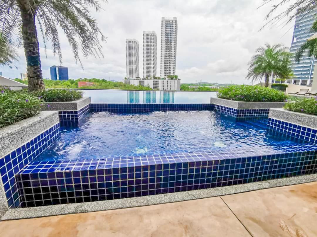 Apartment Meridin Medini By Nest Home【legoland】 *