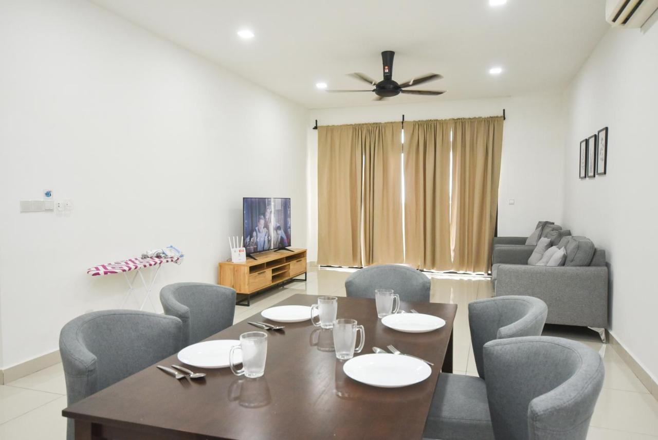 Meridin Medini By Nest Home【legoland】 Apartment